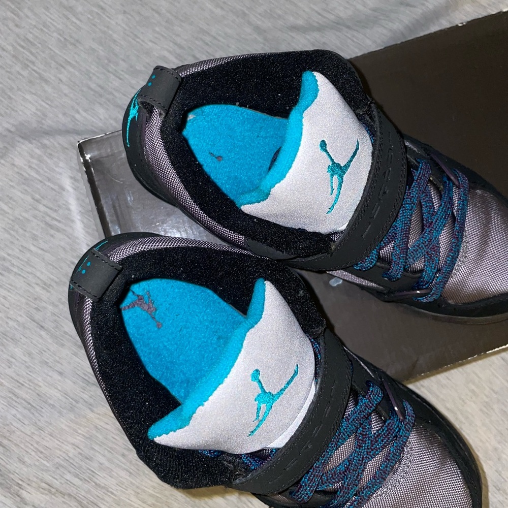 Jordan Flight 45 - Picture 2 of 7